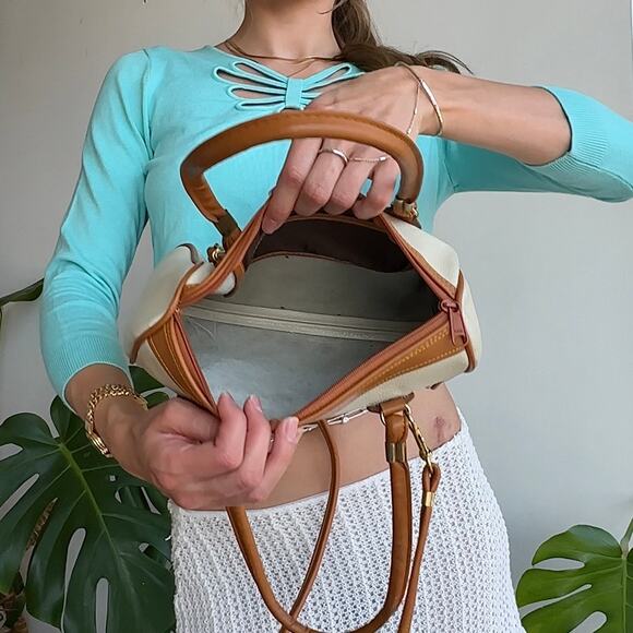 Vintage Archer Leather Handbag with Crossbody Strap - Picture 4 of 6